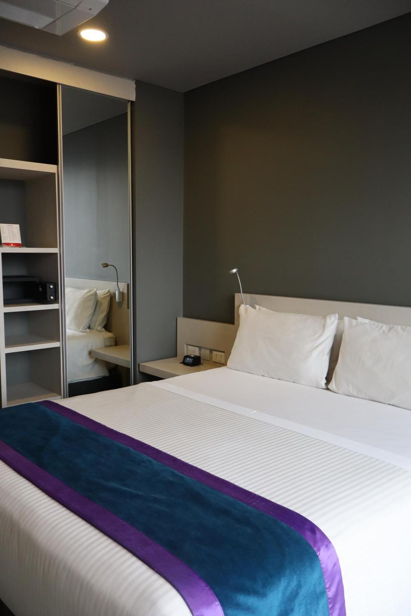 Hotel Black Tower Premium โบโกตา ภายนอก รูปภาพ