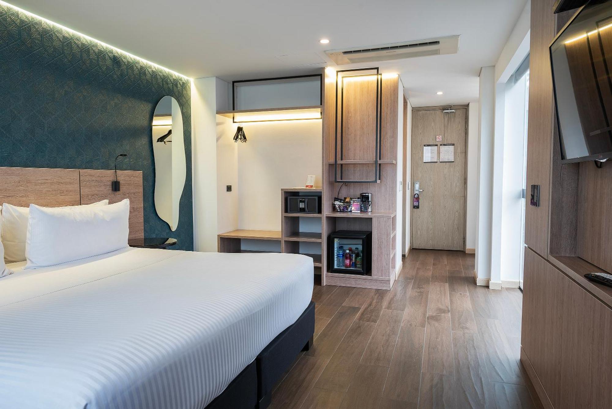 Hotel Black Tower Premium โบโกตา ภายนอก รูปภาพ
