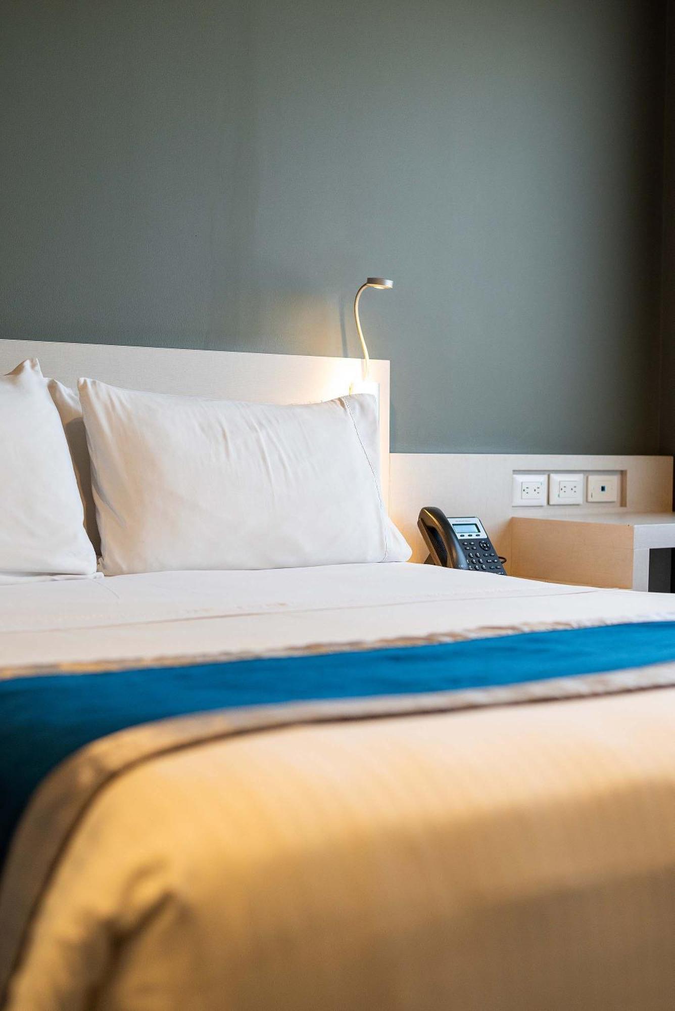 Hotel Black Tower Premium โบโกตา ภายนอก รูปภาพ