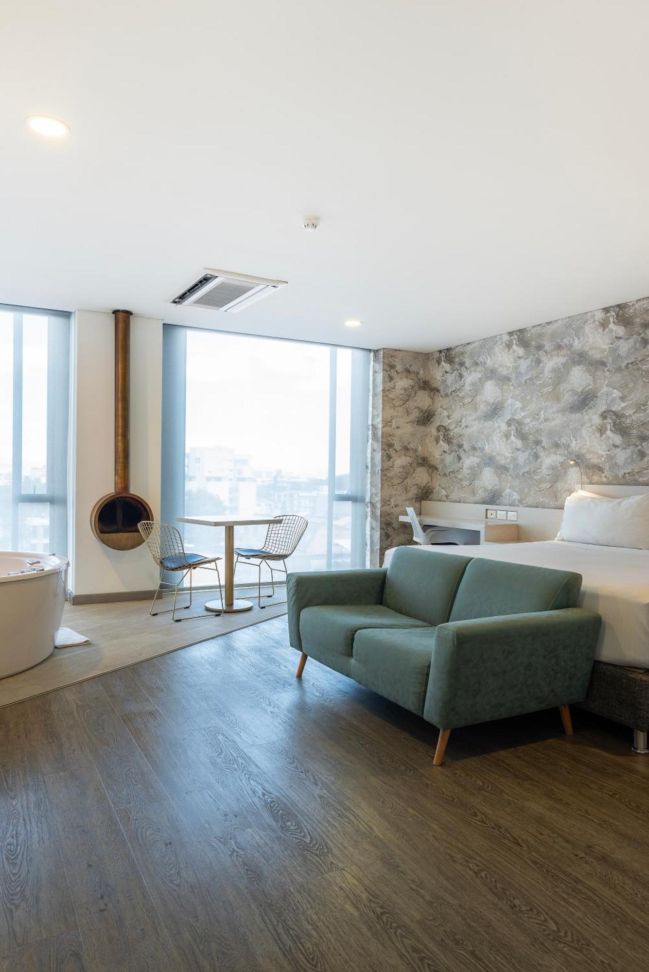 Hotel Black Tower Premium โบโกตา ภายนอก รูปภาพ