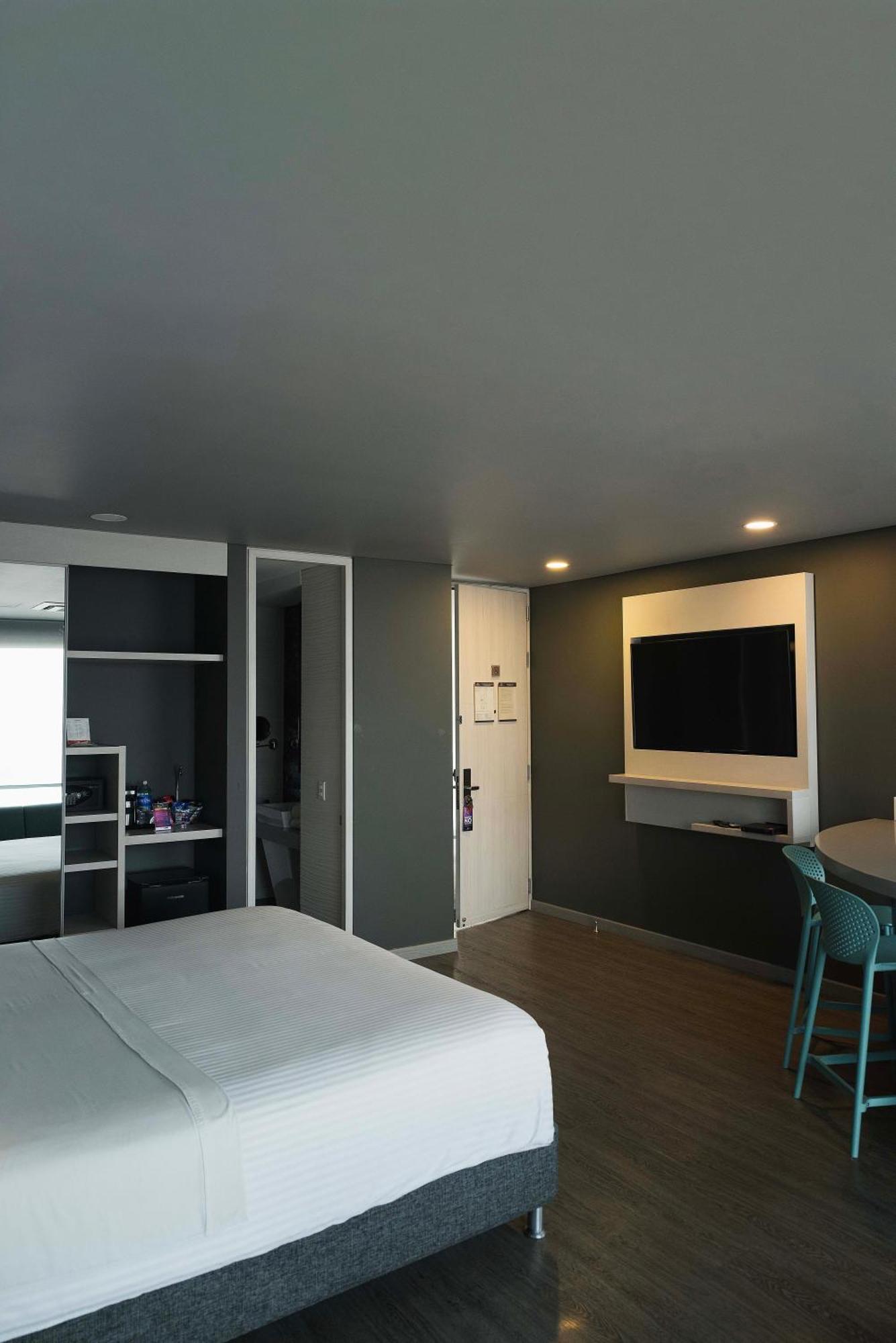 Hotel Black Tower Premium โบโกตา ภายนอก รูปภาพ