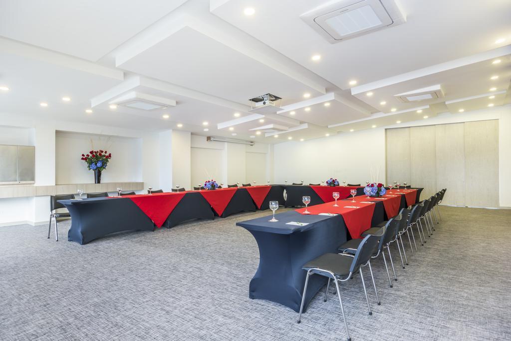 Hotel Black Tower Premium โบโกตา ภายนอก รูปภาพ